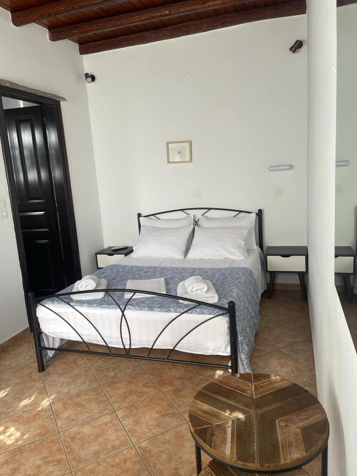 Spitalia Rooms Tinos Exterior photo
